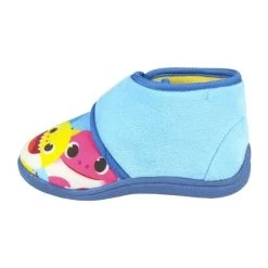 Baby Shark Baby Shark Pantoffels - Maat 21 T/m 26 -Frozen Winkel baby shark baby shark pantoffels maat 21 t m 26 2